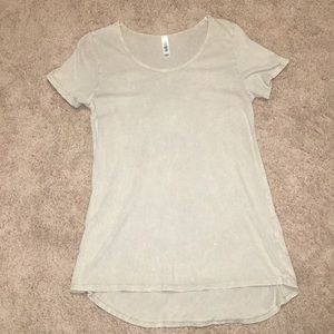 Lularoe Class tee size XS